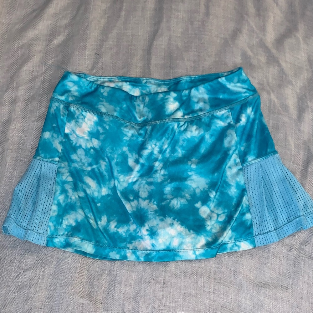 Blue tie dye skort